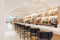 The Doyle Hotel