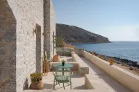 Yerma Suites Limeni - Ocean View