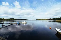 우르스훌트 호텔 팅스뤼드 시 호텔