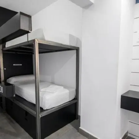 Bea Beach Hostel
