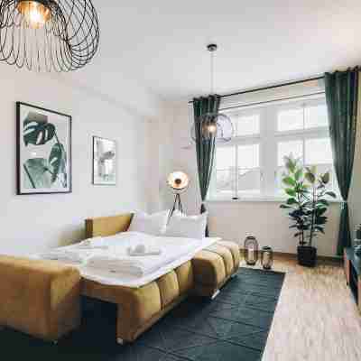 Oasis Appart - Wohnen in Dresden - Netflix - Tiefgarage - Dachterrasse Rooms