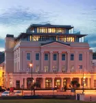 リビエラ アパートメンツ のホテル