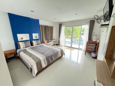 Tharadol Resort Tha Sala Hôtels à : 