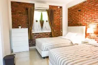 Mlejit Villa Cipanas Hotels in Sukaresmi