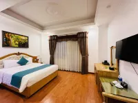 Royal Hotel Halong - Hon Gai