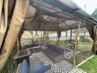 Welcome to Lake Michigan Dreamscape -  Ideal Getaway and Work-From-Home Retreat! Hotels in Racine