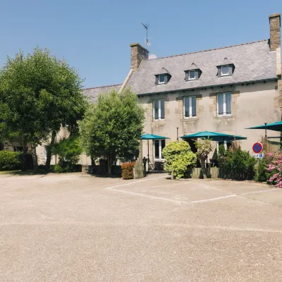 Logis Hôtel la Grassinais Saint-Malo Hotels near Seifel