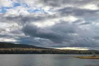 Waterfront relaxation, 3 bedroom lake house Hotels in Square Lake