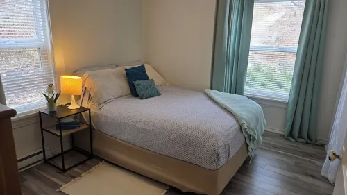 Bright, central location. Walking to all amenities.