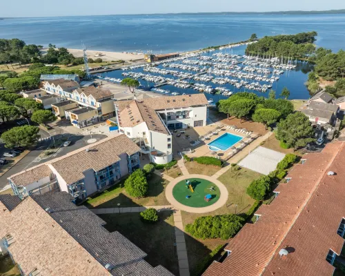 Odalys Du Port Residence Hotels in Hourtin