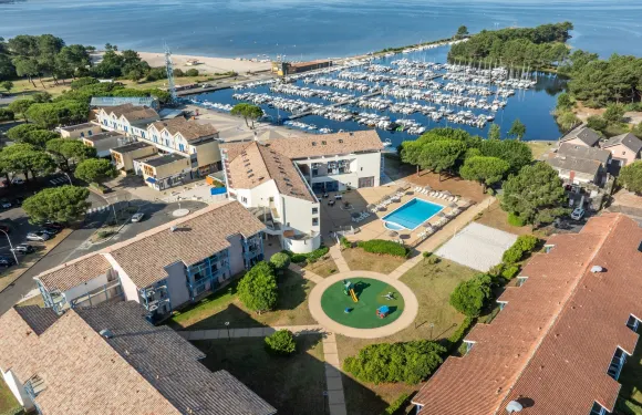 奧達利斯杜波特住宅酒店