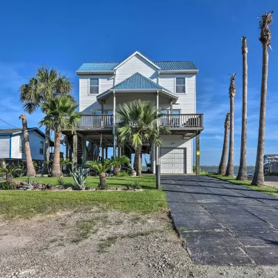 Galveston Island Home with Bayfront Fishing Pier! Hotels near West End