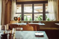 L'Alpaga, a Beaumier Hotel - breakfast