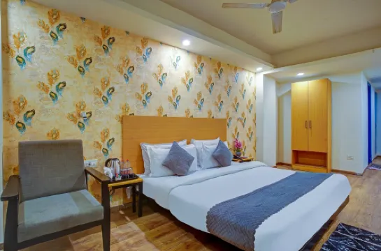 Hotel Aerostar Grand