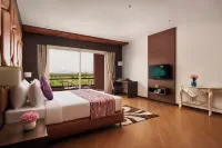 Saya Grand Club & Spa Resort by Treat