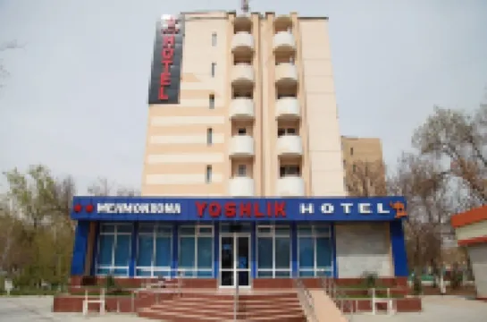호텔 요슐릭  호텔
