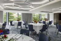 Graduate by Hilton Dallas - Balkoner