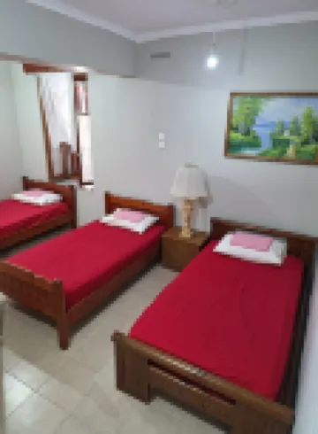 花園公寓（電動車充電站）