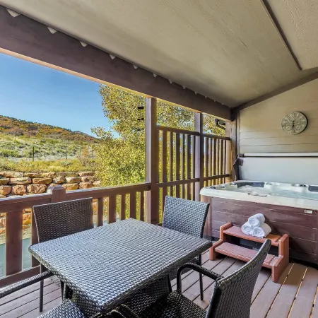 Bear Hollow Heaven Private Hot Tub 4 Bedroom Luxury Condo