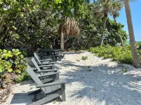 7th Heaven 1 Bedroom Condo by Redawning