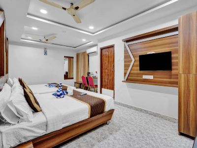 The K11 Hotels - T Nagar