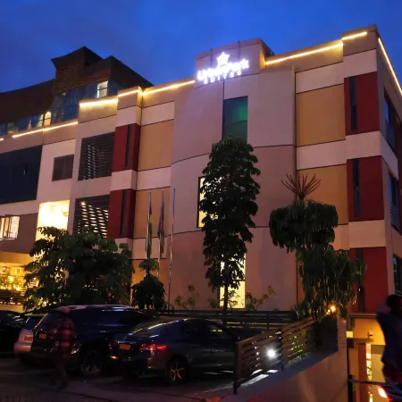 URBAN PARK SUITES HOTEL