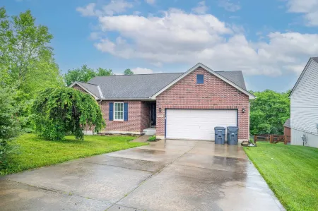 Poolside Paradise Near the Ark