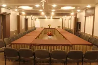 New Hotel Europa Inn Hotel di Rajkot