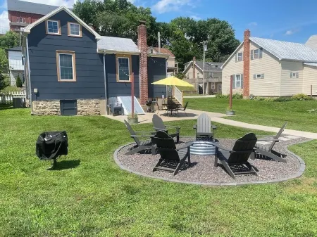 Private Guest House-Hermann MO