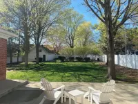Breathtaking Historic Home minutes from Notre Dame