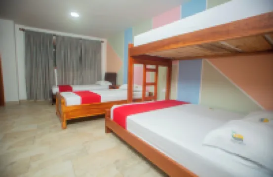 ホテル カサ ブランカ カプルガナ のホテル