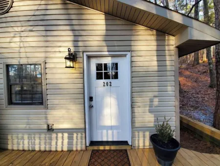 Gold Dust Delight - Cozy Cottage In The Woods