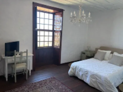 Sombrero de Pico C, with shared swimming pool in El Paso, island of La Palma Hotels in El Paso