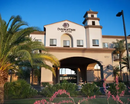 DoubleTree by Hilton Hotel Phoenix - Gilbert Hotels in Gilbert