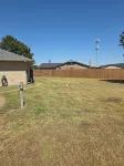 3-bedroom home in Lawton near Ft Sill with large yard, pool and Chefs kitchen - 4-Star