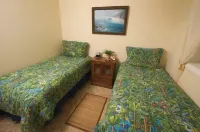 Oceanfront Views * 3 Bedrooms With Baths * All Remodeled * Fabulous Beaches ! Hotel a Kauai Island