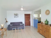 Charming 2-person apartment a stone's throw from the beach Hotel di Sainte-Luce