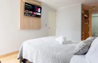 LUXURY 1BR/1BA MIRAFLORES TERRACE