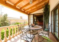 Spectacular house for 10 people with air conditioning, private pool, wifi Hotels in Felanitx