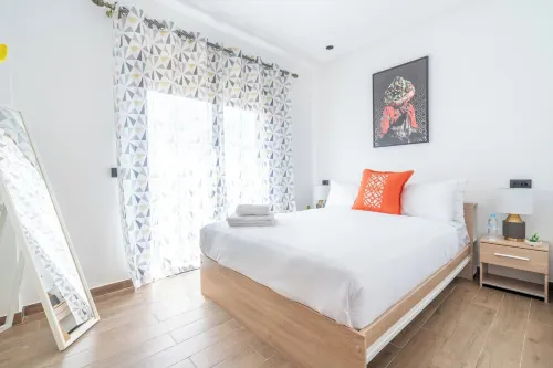 Elegant and Bright Studio