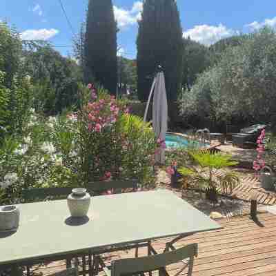 Provencal villa with private pool Hotel Exterior