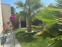 Villa with private pool in a quiet location 10 min from Avignon