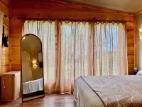 Eagle's Nest • Jacuzzi • Pet Friendly • Mtn Views