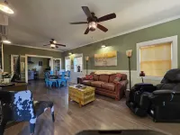 Artsy&Historic 3BR+3BA On site parking! No Stairs!