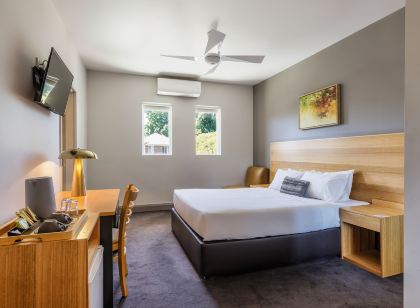 Kingsgrove Hotel