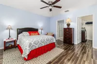 Peaceful 2BR Home w/ Modern Comforts in Riverview