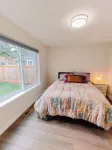 Charming, Brand New Home in Greenlake, 4br3ba Hotels in Wallingford