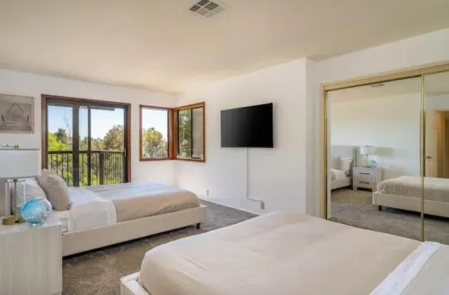 Family Fun Mountain Villa in San Diego Pool/Jacuzzi, Water-slide, PickleBall