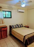 Comfortable Casita, walking distance to the Beach Hotels in Pavones