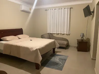 Enjoy Serenity, safety in a quiet environment with a lot of amenities to explore Hotel a 